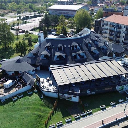 Отель Prenociste Srebrno Jezero Велико-Градиште Экстерьер фото