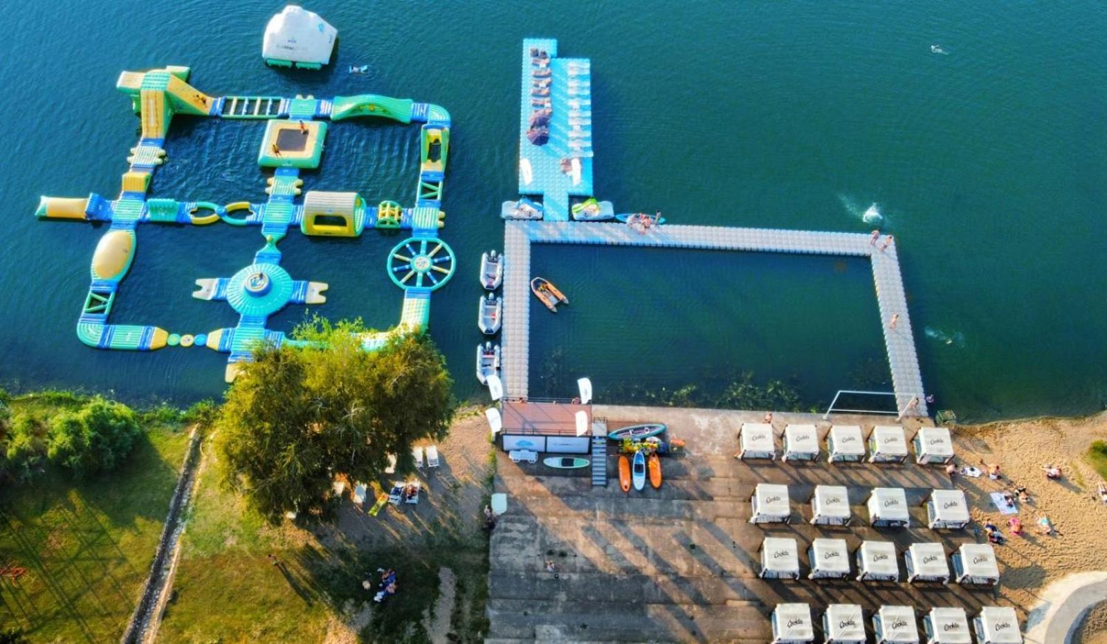 Отель Prenociste Srebrno Jezero Велико-Градиште Экстерьер фото